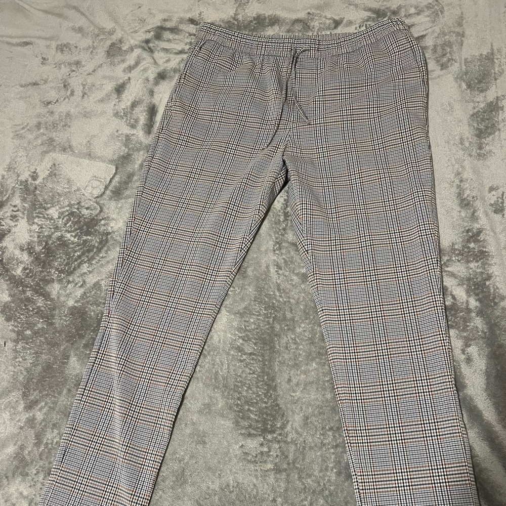 H&M Men's Gray Plaid Slim Fit Pants